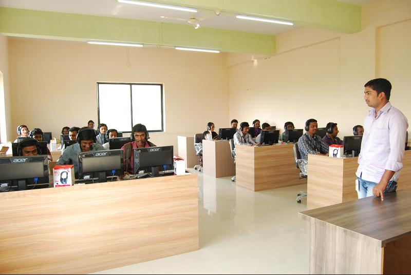 Computer lab with students at workstations